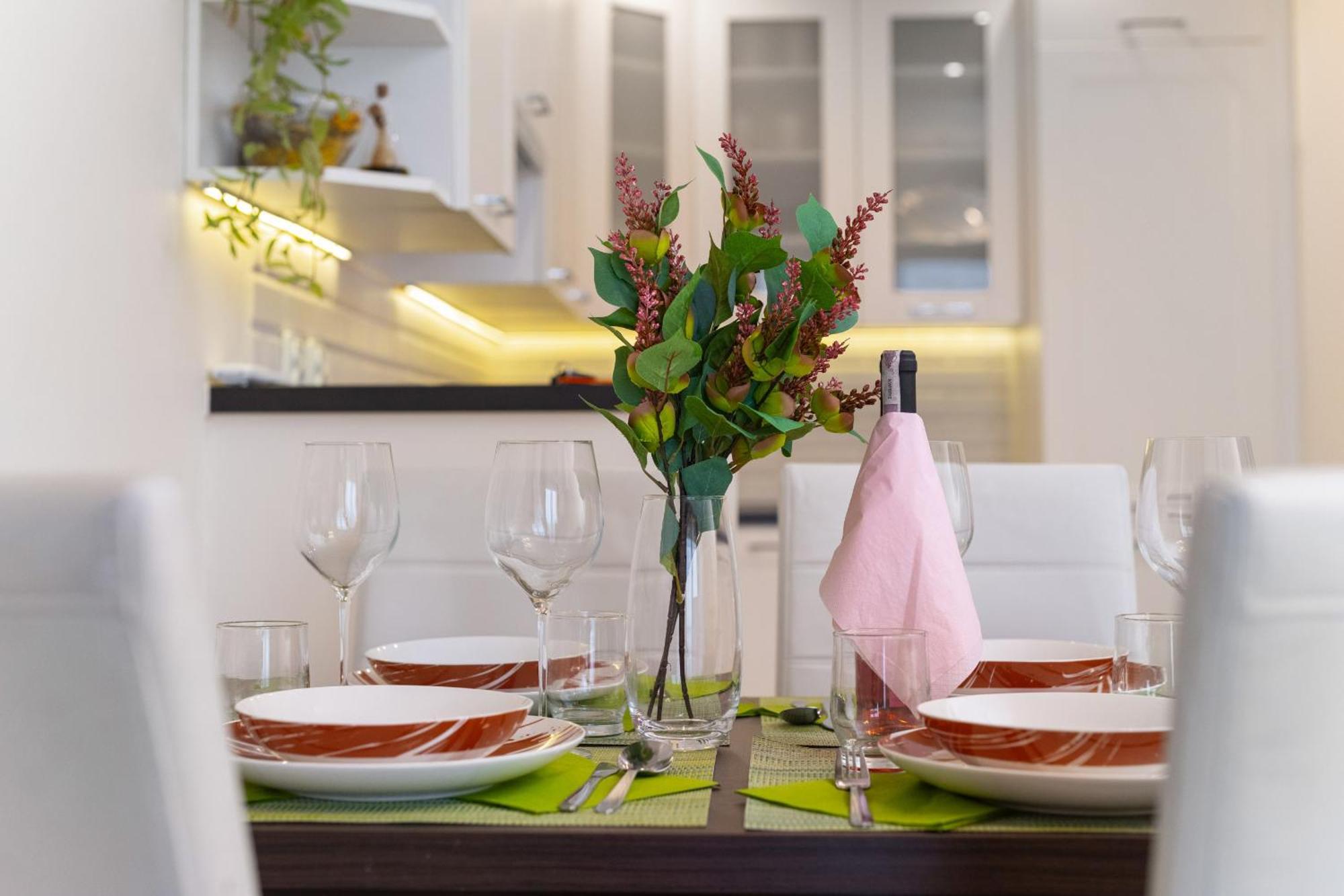 Comfortable Apartment Krakowska Wroclaw With Free Parking By Noclegi Renters 外观 照片